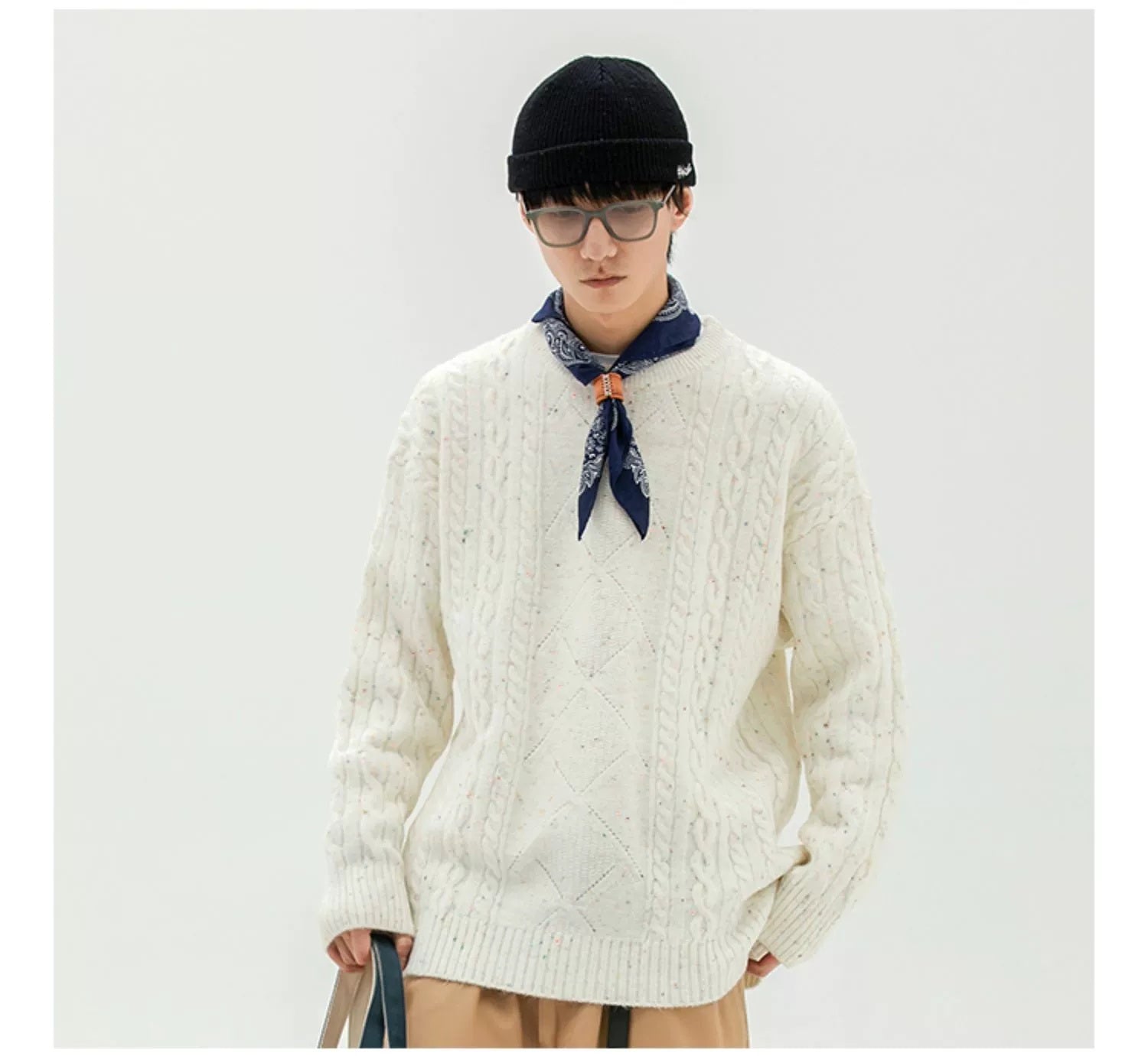 AK Color Dot Loose Round Neck Sweater Men
