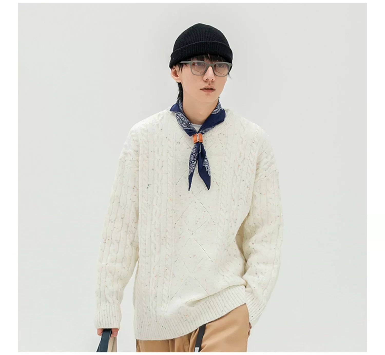 AK Color Dot Loose Round Neck Sweater Men