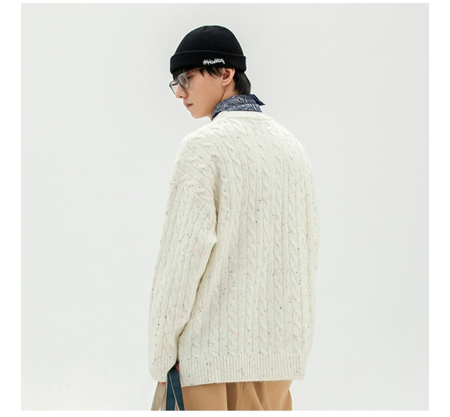 AK Color Dot Loose Round Neck Sweater Men