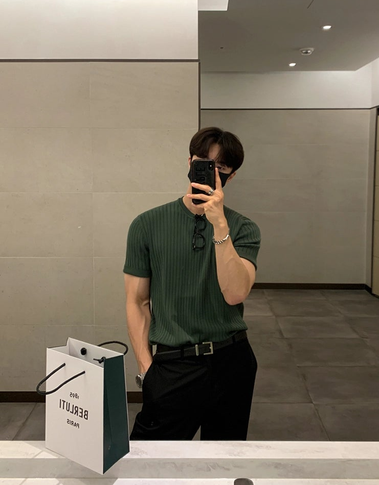 MRCYC High-End Round Neck Thin Striped Short-Sleeved Sweater
